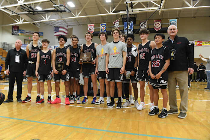 Link-Academy.Tualatin.boys-basketball.postgame.LSI-2021.Leon-Neuschwander.19